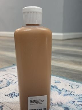 MAC Studio Radiance NC40